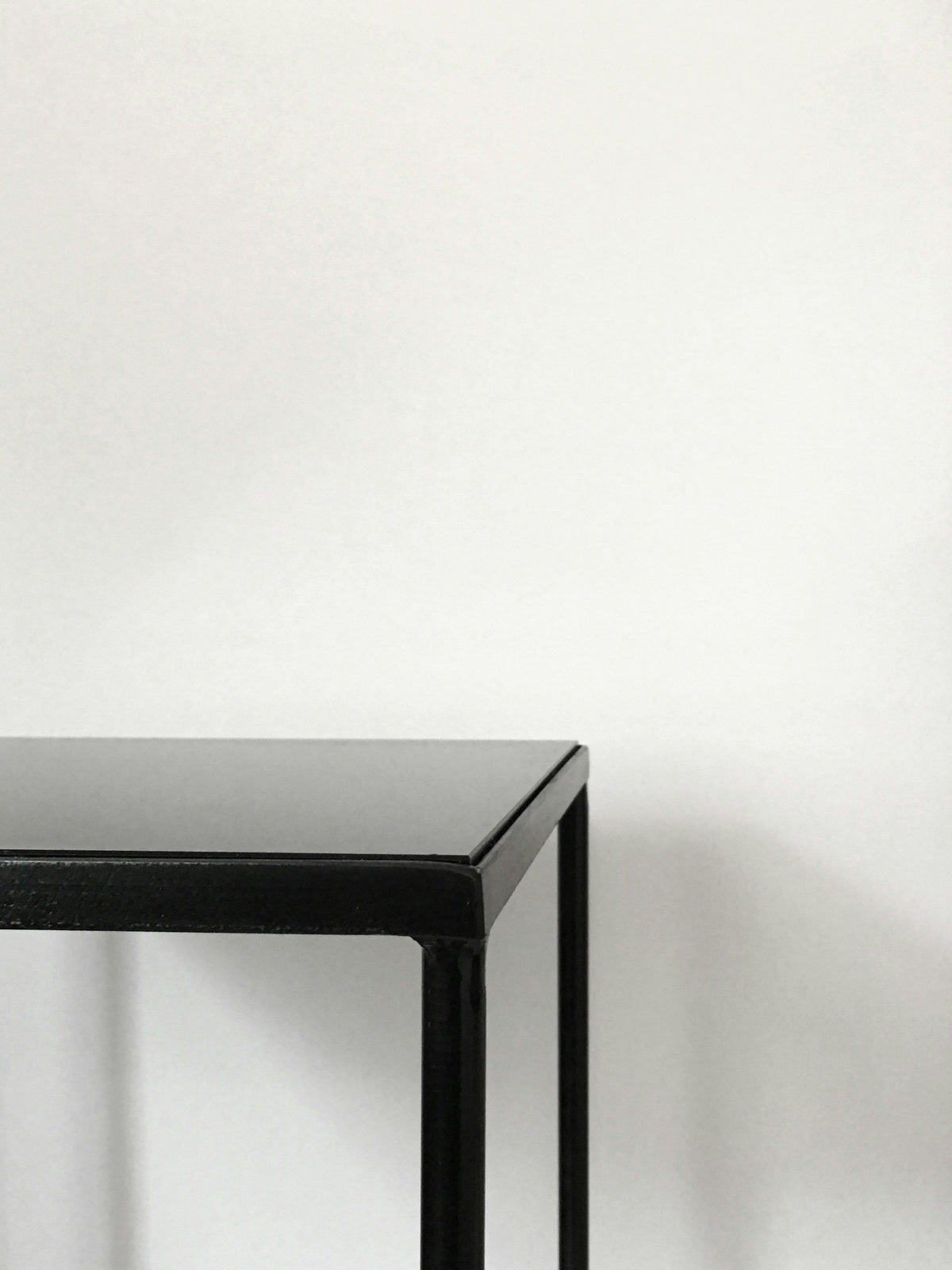 Black Metal Plant Stands: Modern Styling Ideas for Indoor and Patio Spaces