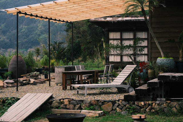 Creating a Stylish Outdoor Living Area with Pergolas