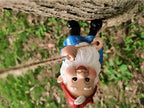 Funny Climbing Gnome Tree Hugger Decor, Garden Sculpture Decoration Elf Out The Door, Yard Ornament Resin Statue Outdoor Decor for Patio Lawn
