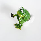 Funny Frog Sitting on Toilet, Green Frog Texting Toilet Decoration, Personalized Animal Resin Craft for Home, Office, Bathroom, Garden, Outdoor Gift