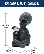 Dnoifne Alien Hugging Gnome Garden Decoration Statue, Resin Alien Dwarf Statue, Waterproof Garden Alien and Gnome Statue for Patio Lawn Porch Decoration Birthday Gifts Housewarming Gifts