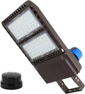 200W LED Parking Lot Light,5000K 28000LM Outdoor floodlights with Dusk to Dawn Photocell,IP65 Waterproof AC100-305V, Outdoor Shoebox Lighting with Trunnion Wall Yoke Mount for Yard Garage Barn