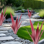 EROCK 2 Pcs Tequila Rustic Sculpture, Wind Resistant Metal Agave Plant Outdoor Home Decor, DIY Rustic Hand Painted Metal Agave Garden Art Plant Country Sculpture Statue Patio Stake Lawn Ornament Gift