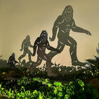 15.8 inch Bigfoot Metal Outdoor Decor Big Foot Sasquatch Gifts for Men/Women Bigfoot Silhouette Statues for Yard Art, Patio, Lawn, Forests, Garden Decor, Yard Display, Garden Decorations