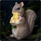 Solar Garden Squirrel Statue, Outdoor Resin Decor with Floral Accents, Resin Decorations Squirrel Figurine for Patio Lawn Porch Yard Ornaments for Mom Grandma Wife
