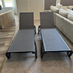 Domi Pool Lounge Chairs, Aluminum Patio Chaise Lounge Set of 2, 5 Position Adjustable Backrest and Wheels, All Weather Outdoor Lounge Chairs for Beach, Yard, Balcony, Poolside, Gray
