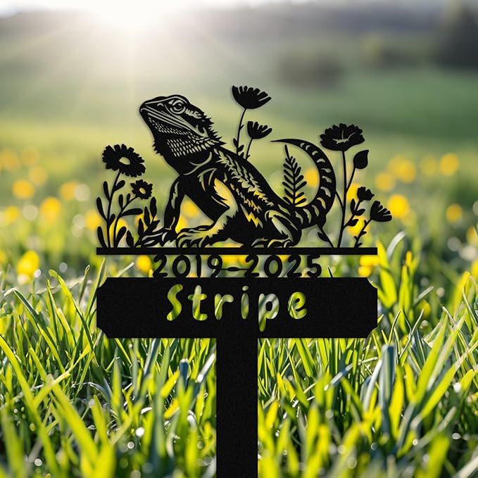 Custom Lizard Grave Marker,Personalized Pet Gecko Memorial Garden Stake,Pet Memorial Gift,Remembrance Stake,Loss of Lizard Gecko Iguana,Sympathy Sign Lizard 10inch
