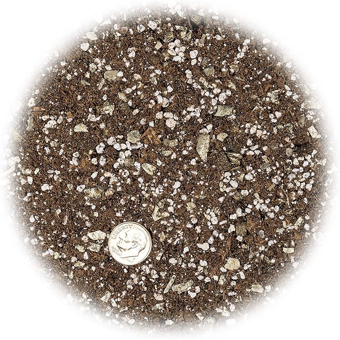 Gardenera Organic Moisture Control Potting Mix - Absorbs 33% More Water Than Basic Potting Soil - 4 Quart
